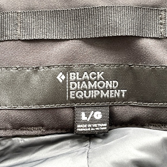 Black Diamond women’s insulated ski pants. Size L. Excellent like new condition - Picture 6 of 8